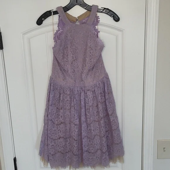 Francesca's Lace Lilac Dress - Picture 3 of 11